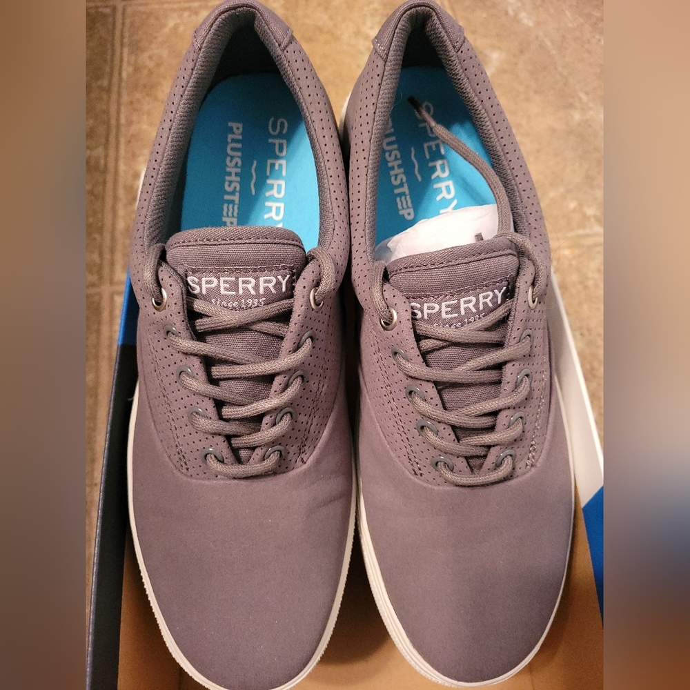 Sperry Plushstep Grey Size 9